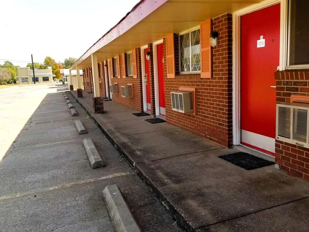 Americas Best Value Inn Arkansas City Экстерьер фото